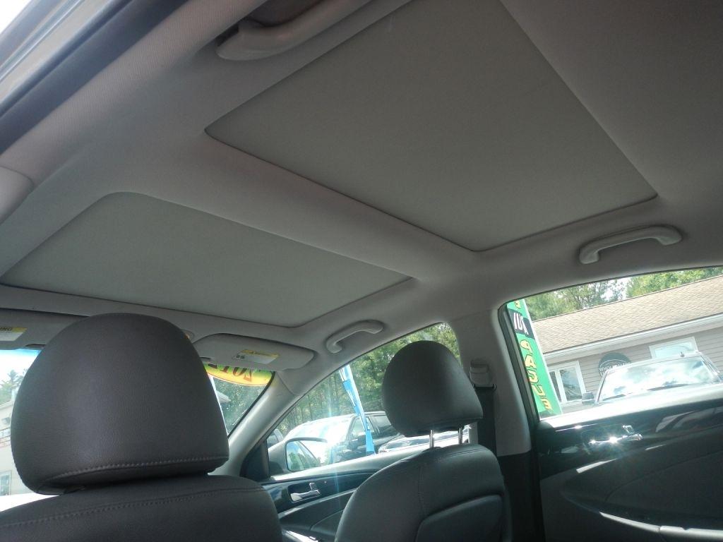 Hyundai Sonata Limited Auto 2012