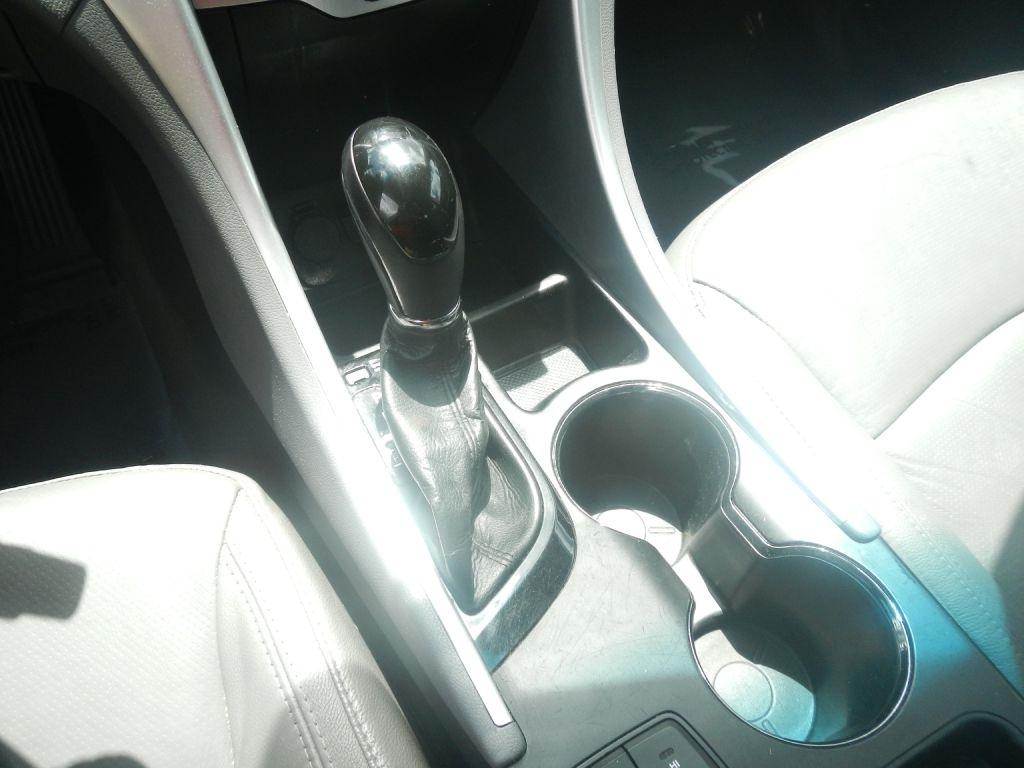 Hyundai Sonata Limited Auto 2012