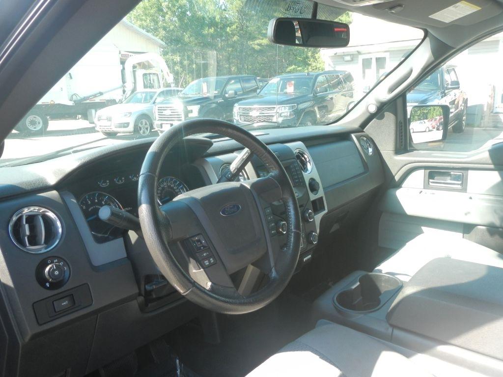 Ford F-150 XL SuperCrew 5.5-ft. Bed 4WD 2013