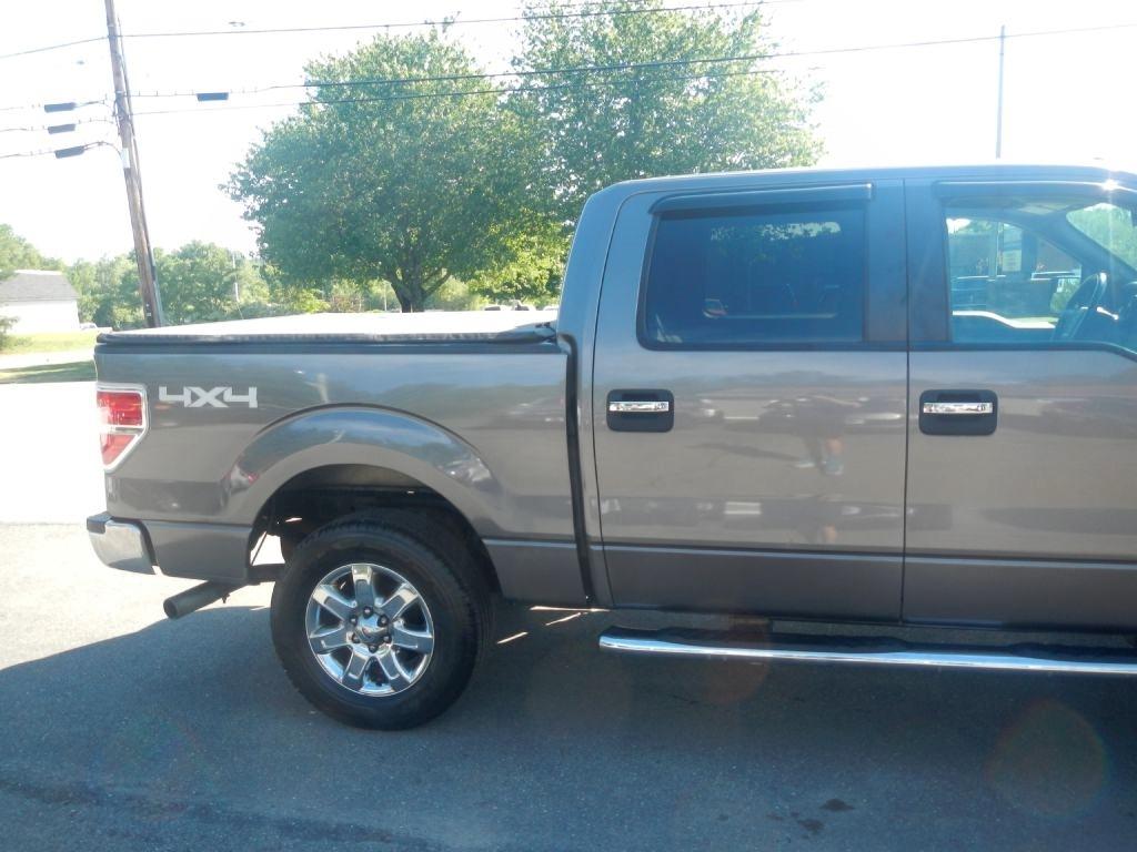 Ford F-150 XL SuperCrew 5.5-ft. Bed 4WD 2013
