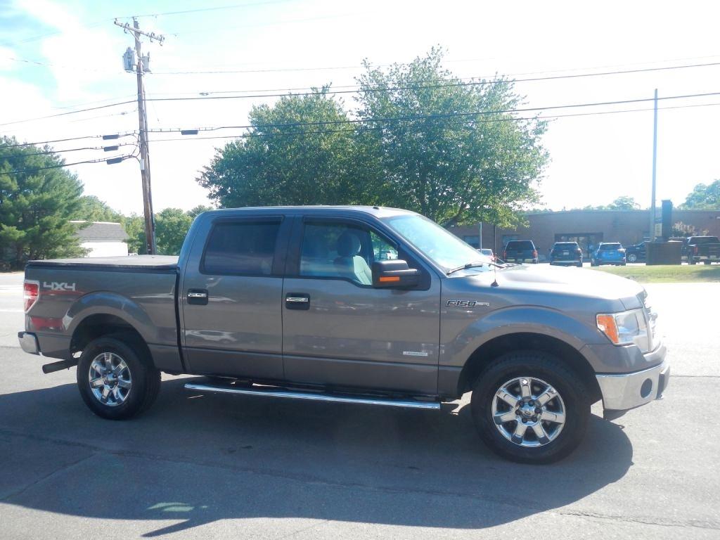 Ford F-150 XL SuperCrew 5.5-ft. Bed 4WD 2013