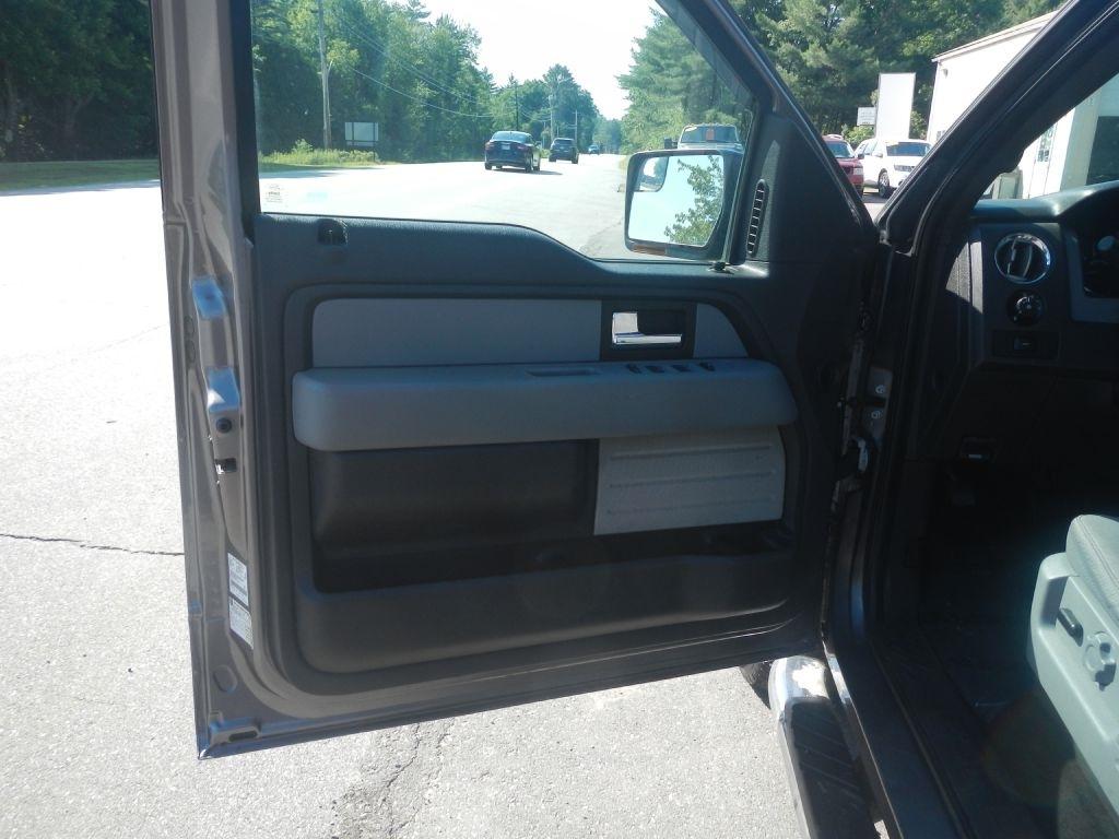 Ford F-150 XL SuperCrew 5.5-ft. Bed 4WD 2013