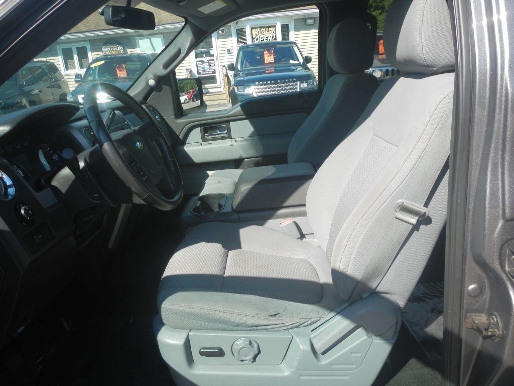 Ford F-150 XL SuperCrew 5.5-ft. Bed 4WD 2013