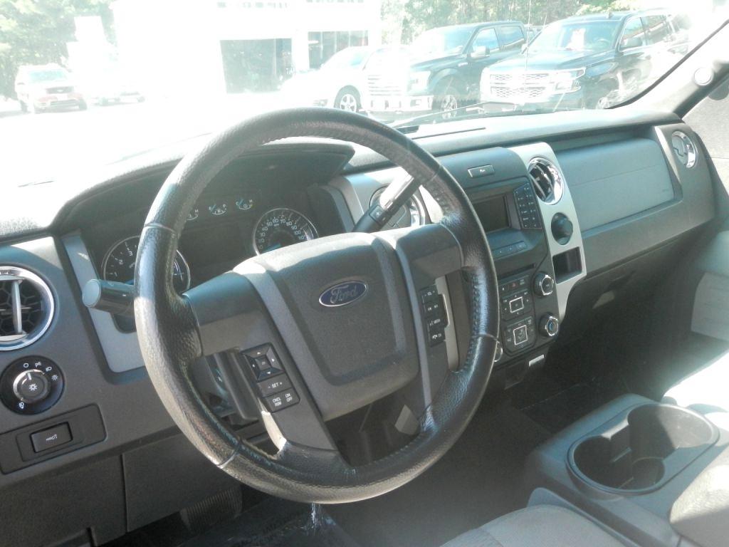 Ford F-150 XL SuperCrew 5.5-ft. Bed 4WD 2013