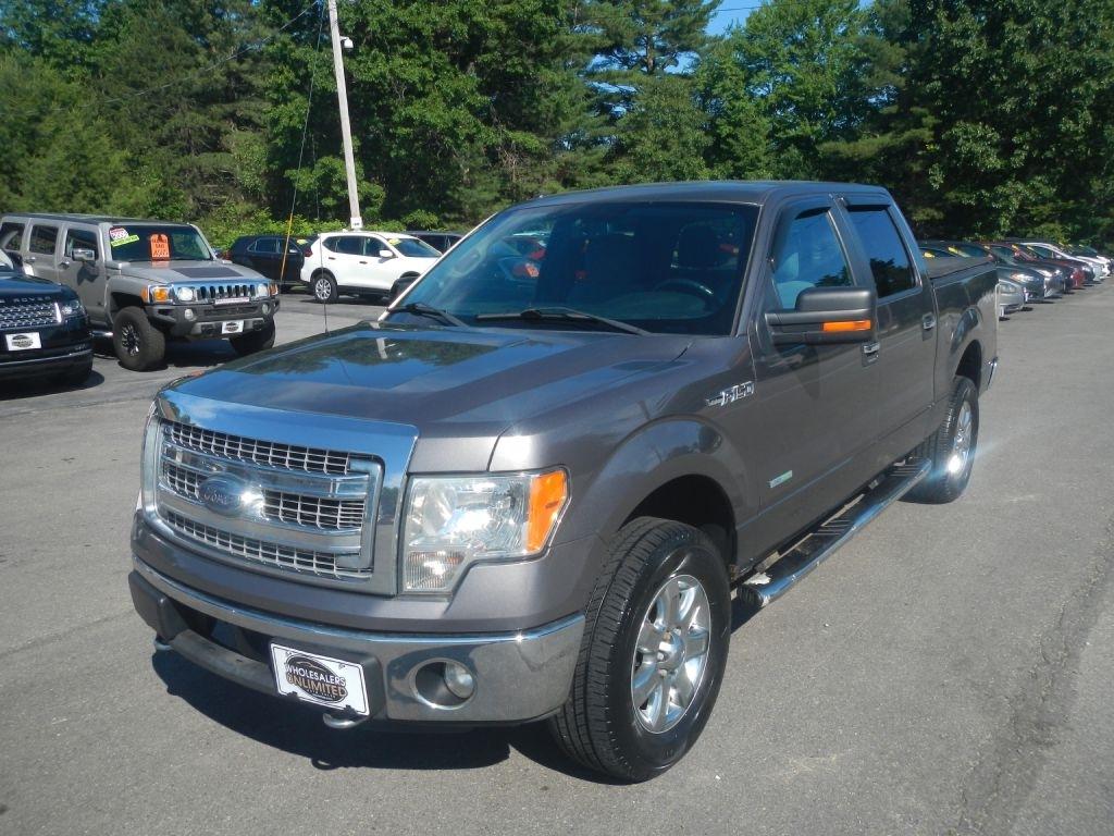 Ford F-150 XL SuperCrew 5.5-ft. Bed 4WD 2013