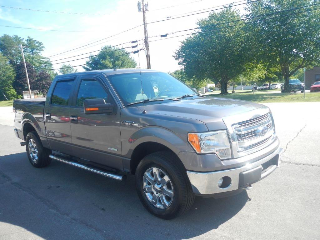 Ford F-150 XL SuperCrew 5.5-ft. Bed 4WD 2013