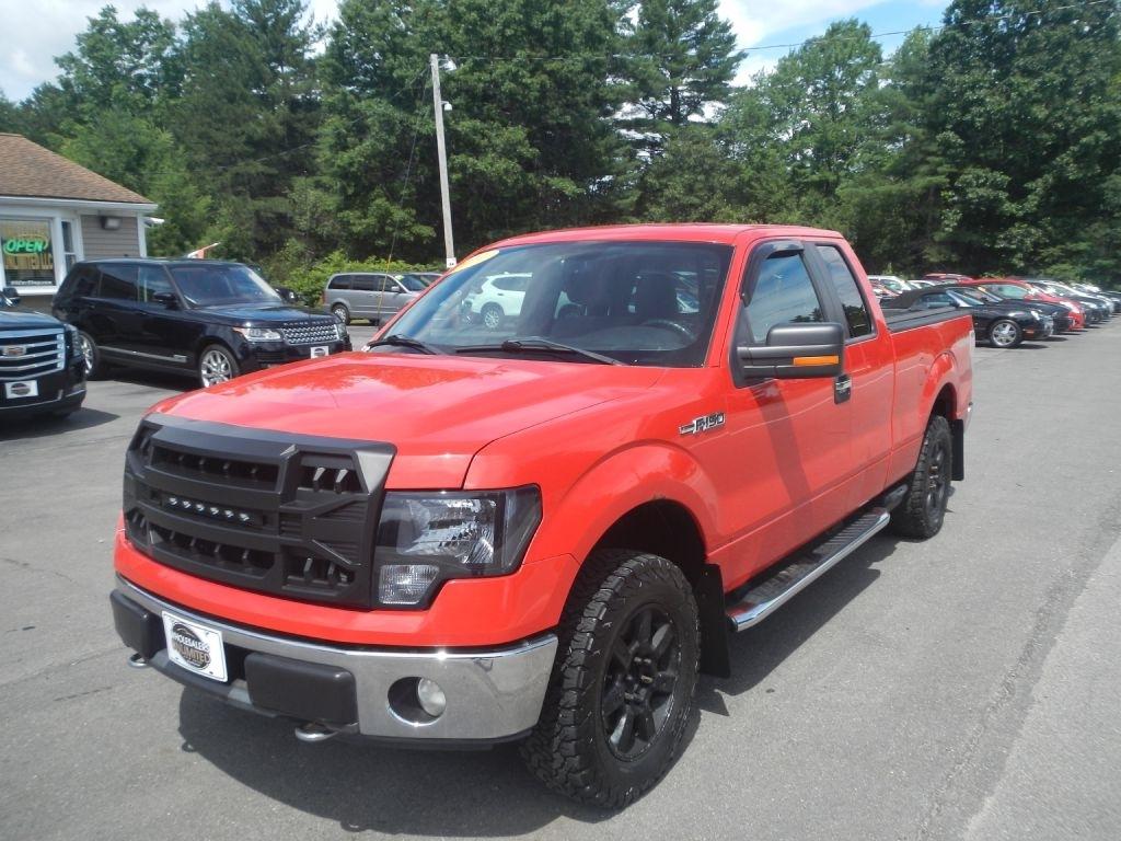 2011 Ford F-150 XL SuperCab 8-ft. Bed 4WD