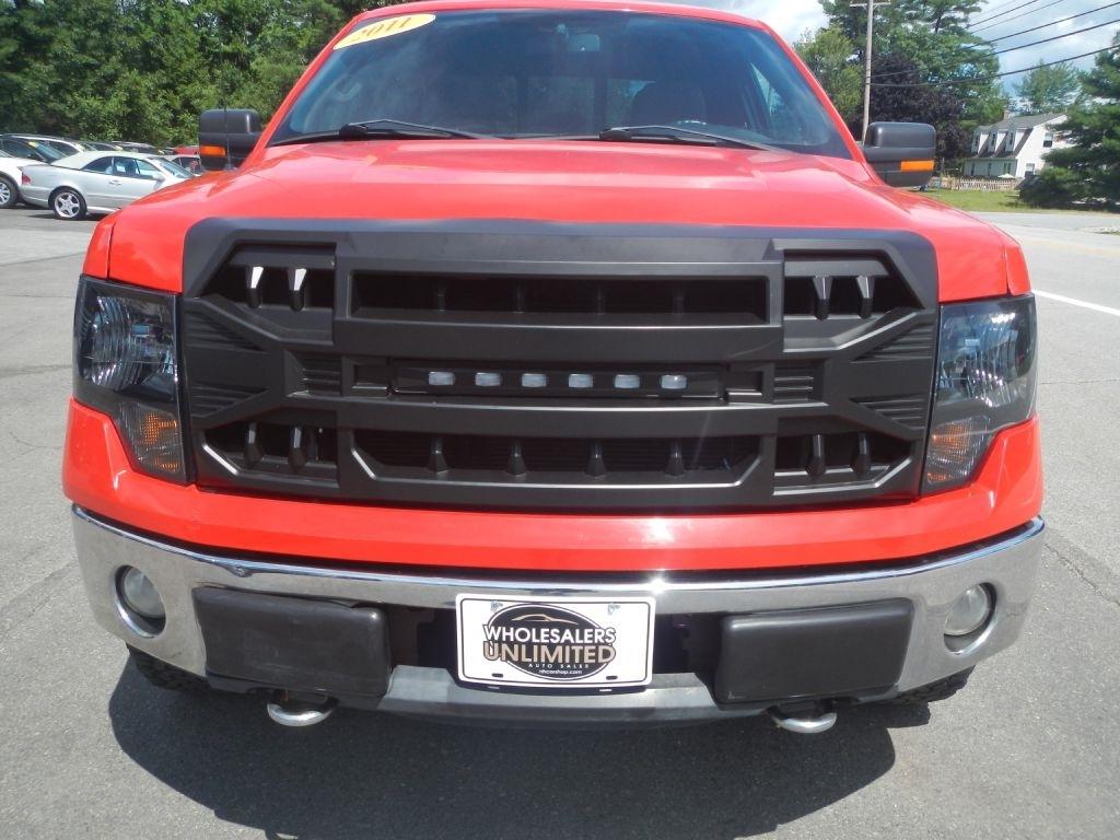 Ford F-150 XL SuperCab 8-ft. Bed 4WD 2011