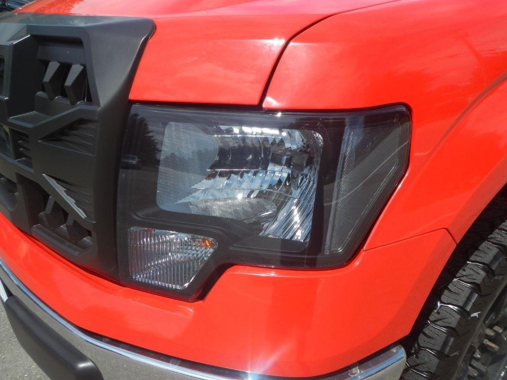 Ford F-150 XL SuperCab 8-ft. Bed 4WD 2011