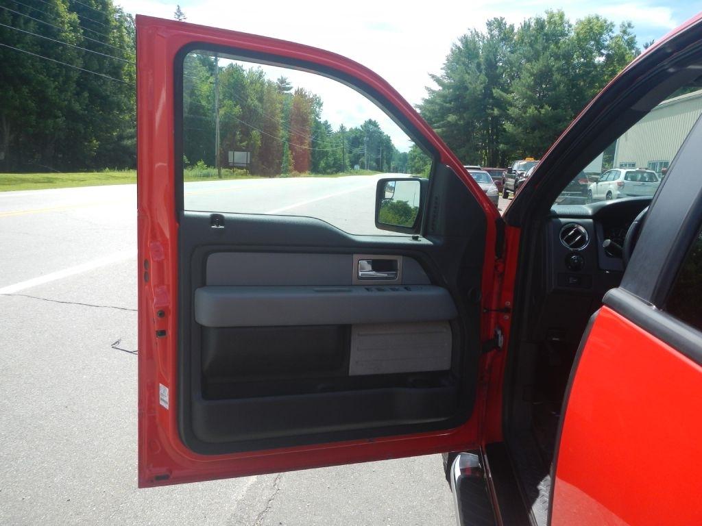 Ford F-150 XL SuperCab 8-ft. Bed 4WD 2011