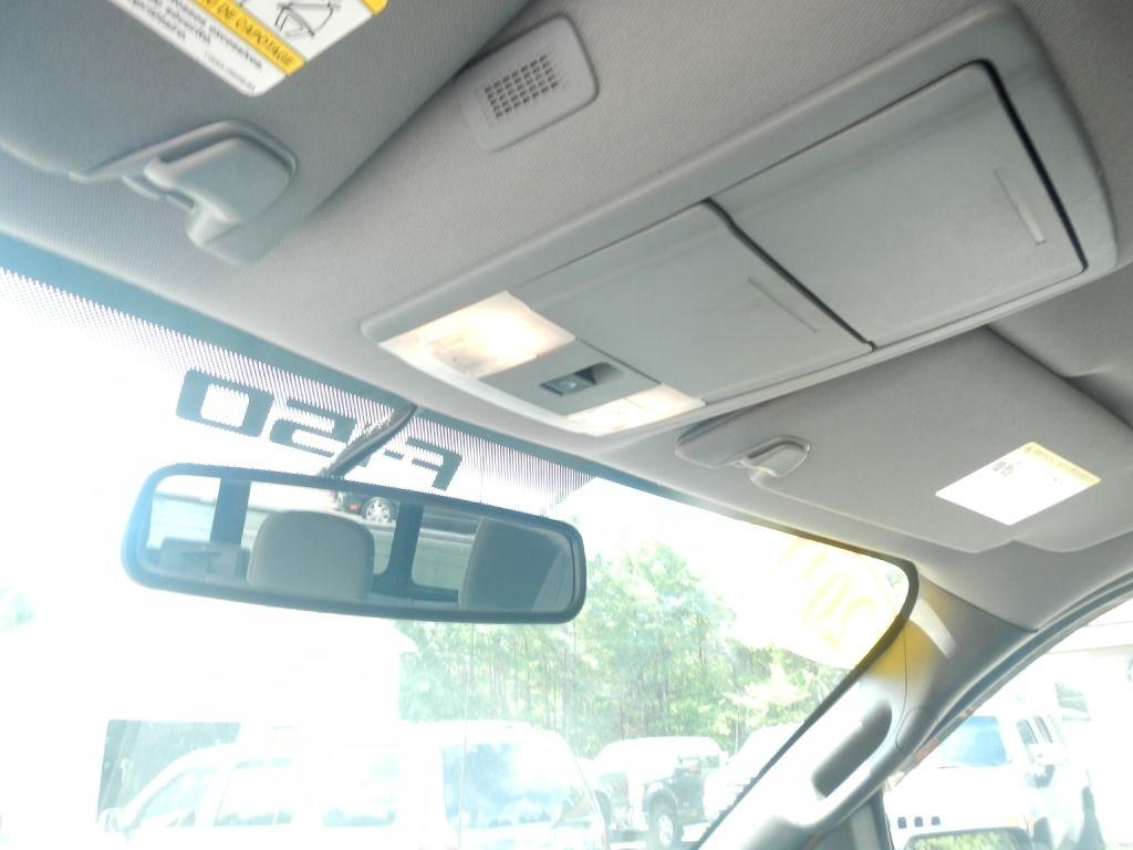 Ford F-150 XL SuperCab 8-ft. Bed 4WD 2011