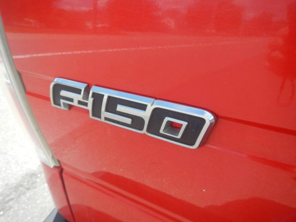 Ford F-150 XL SuperCab 8-ft. Bed 4WD 2011