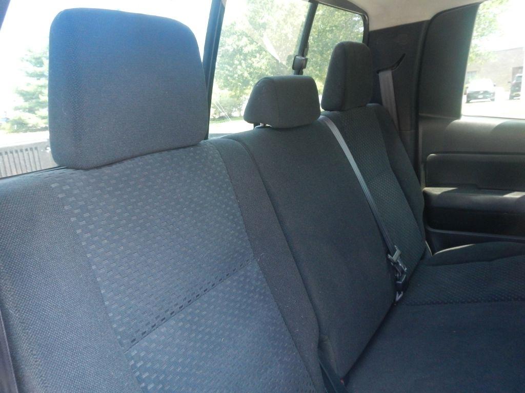 Toyota Tundra SR5 Double Cab 5.7L 4WD 2008