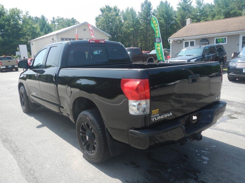 Toyota Tundra SR5 Double Cab 5.7L 4WD 2008