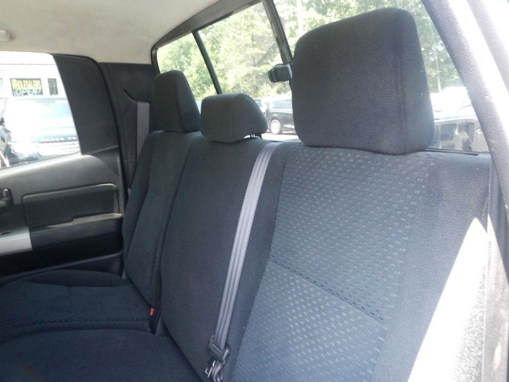 Toyota Tundra SR5 Double Cab 5.7L 4WD 2008