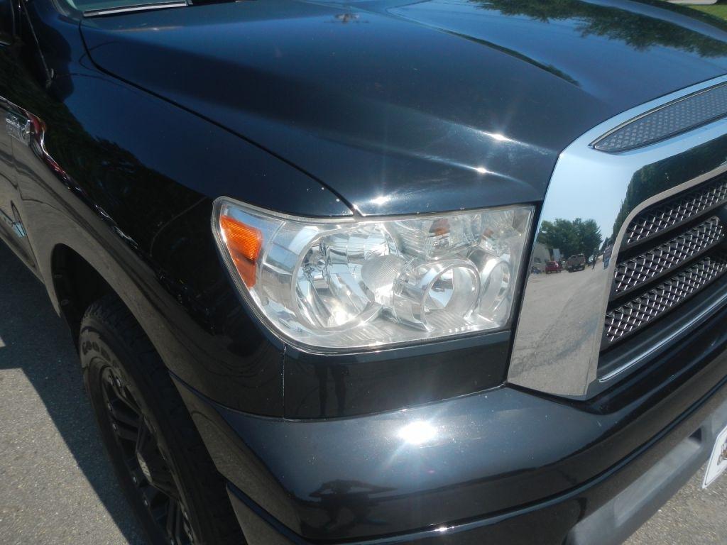 Toyota Tundra SR5 Double Cab 5.7L 4WD 2008