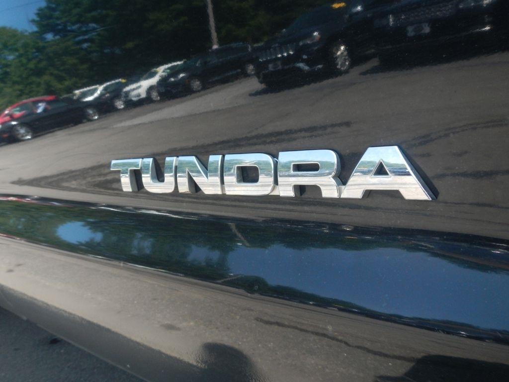 Toyota Tundra SR5 Double Cab 5.7L 4WD 2008