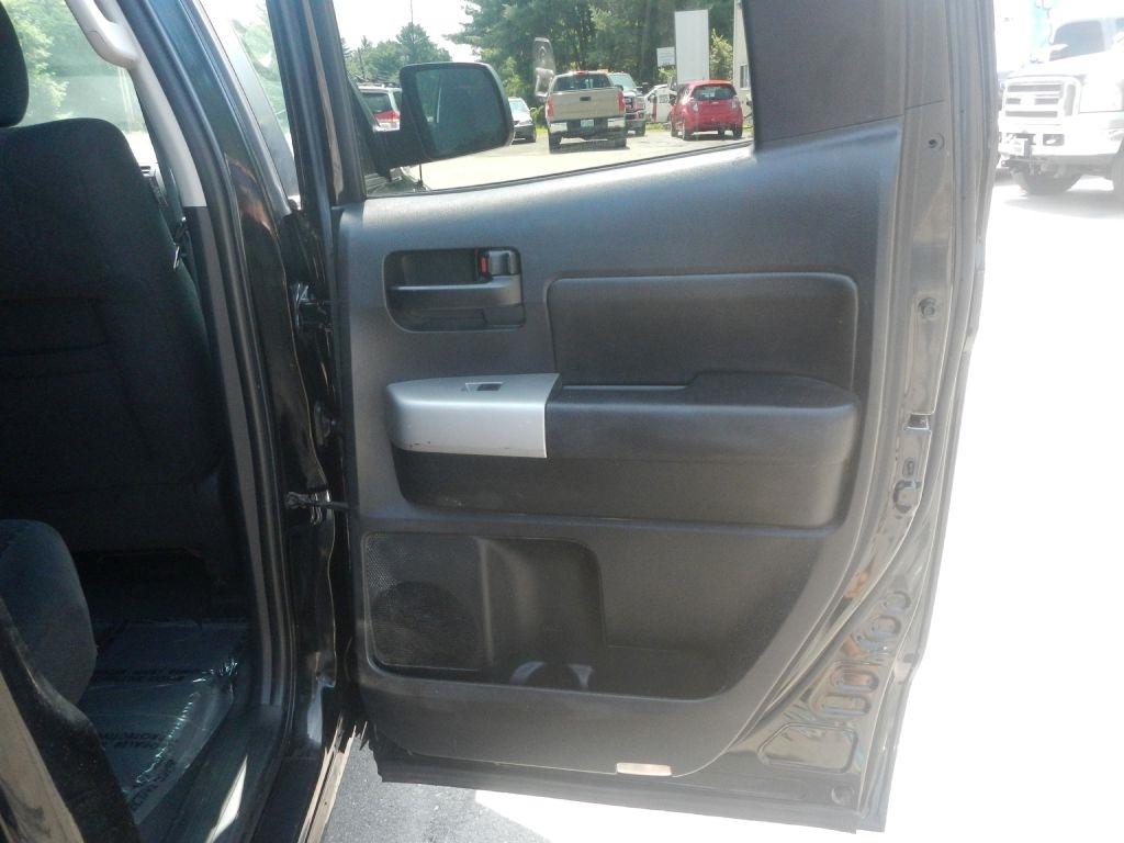 Toyota Tundra SR5 Double Cab 5.7L 4WD 2008