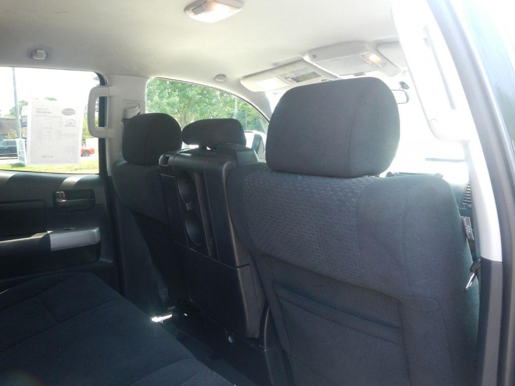 Toyota Tundra SR5 Double Cab 5.7L 4WD 2008