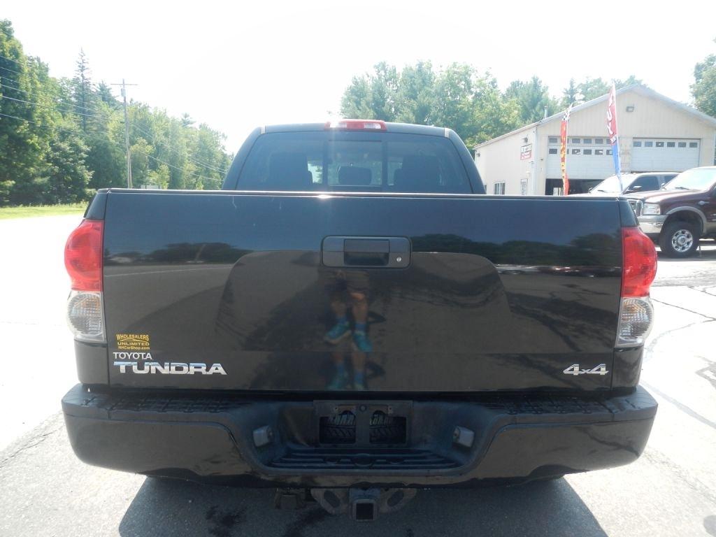 Toyota Tundra SR5 Double Cab 5.7L 4WD 2008