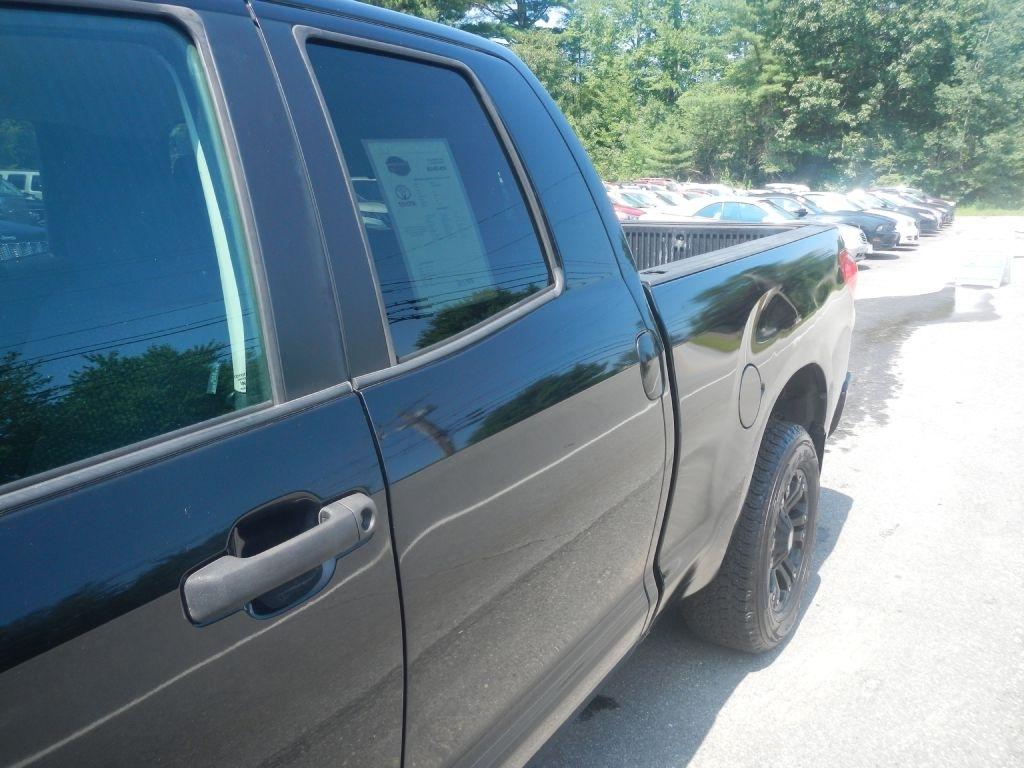Toyota Tundra SR5 Double Cab 5.7L 4WD 2008