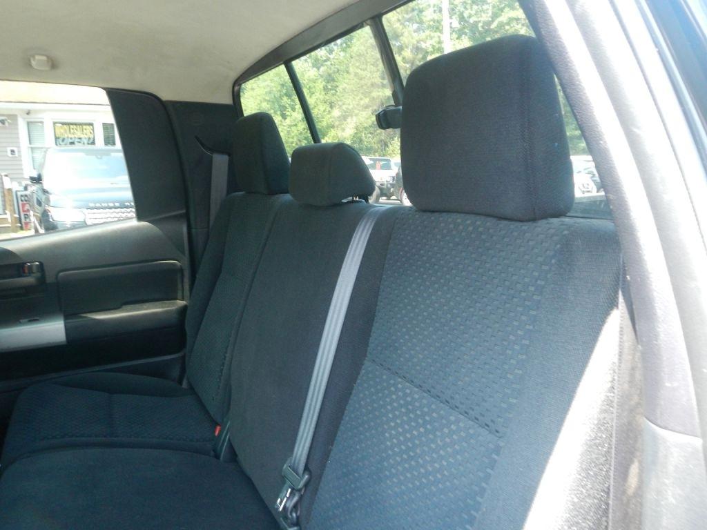 Toyota Tundra SR5 Double Cab 5.7L 4WD 2008