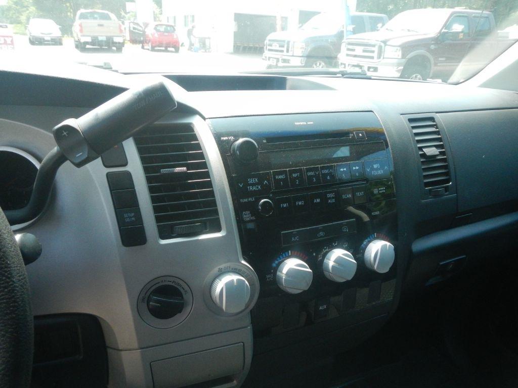 Toyota Tundra SR5 Double Cab 5.7L 4WD 2008