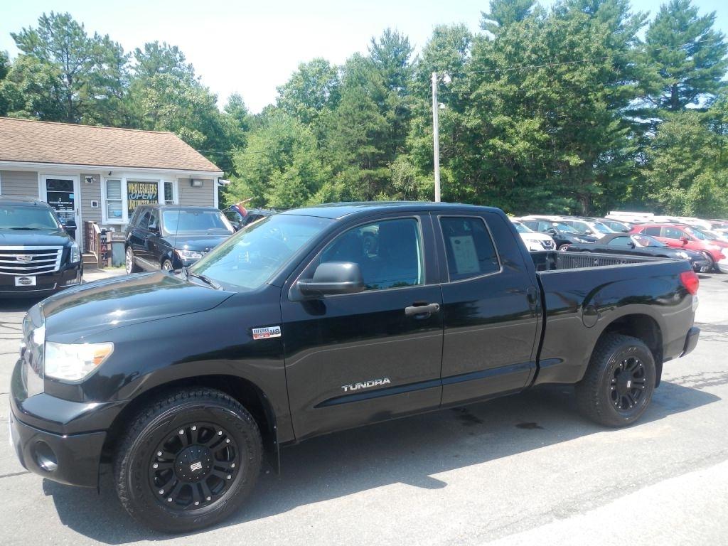 Toyota Tundra SR5 Double Cab 5.7L 4WD 2008