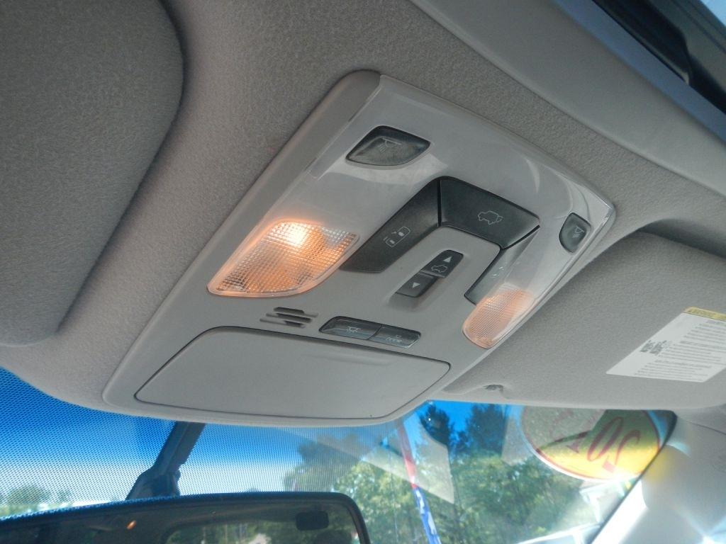Toyota Sienna XLE FWD 8-Passenger V6 2013