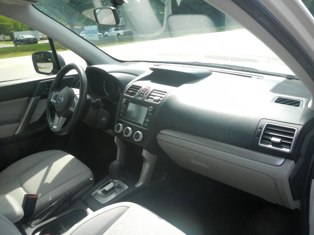 Subaru Forester 2.5i Premium PZEV CVT 2018