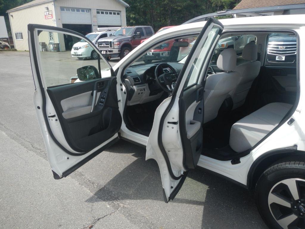 Subaru Forester 2.5i Premium PZEV CVT 2018