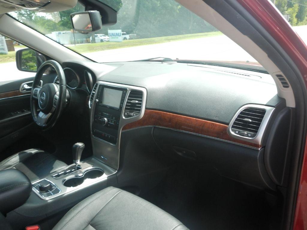 Jeep Grand Cherokee Limited 4WD 2011