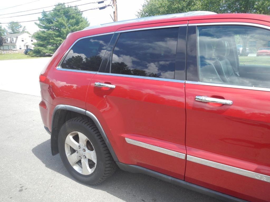 Jeep Grand Cherokee Limited 4WD 2011