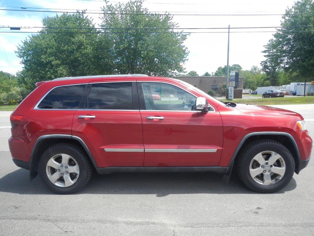 Jeep Grand Cherokee Limited 4WD 2011