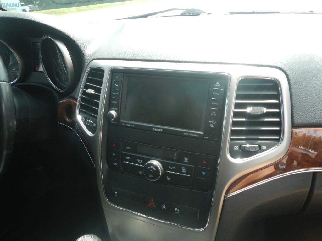 Jeep Grand Cherokee Limited 4WD 2011
