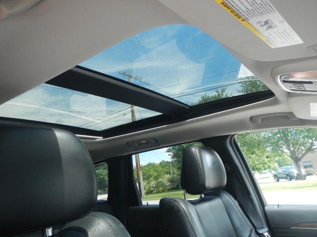 Jeep Grand Cherokee Limited 4WD 2011
