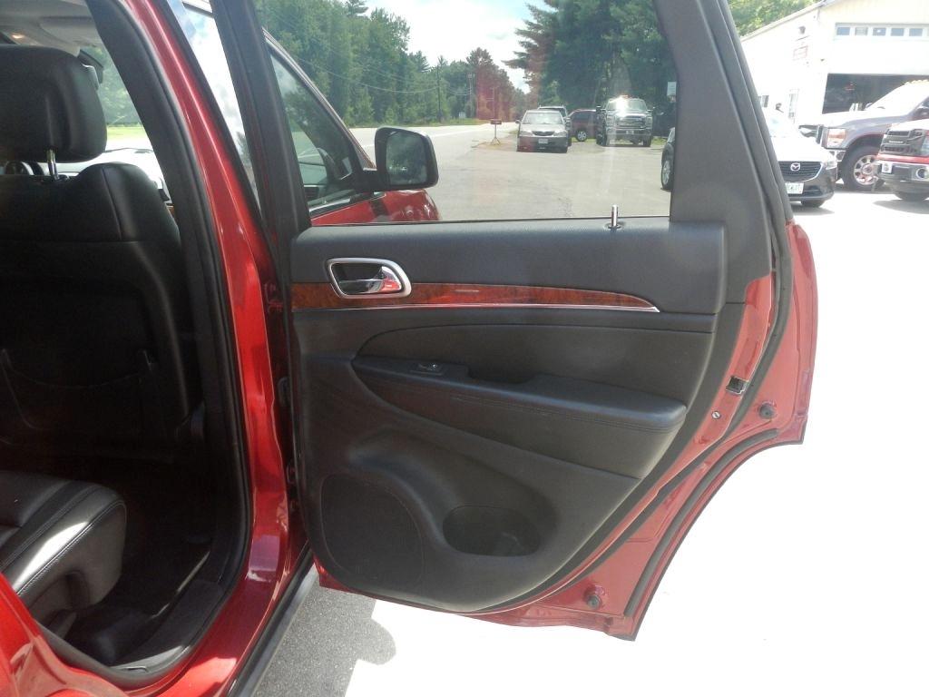 Jeep Grand Cherokee Limited 4WD 2011