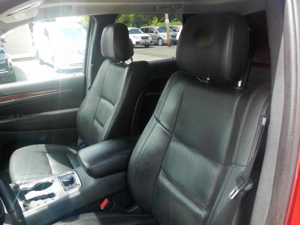 Jeep Grand Cherokee Limited 4WD 2011