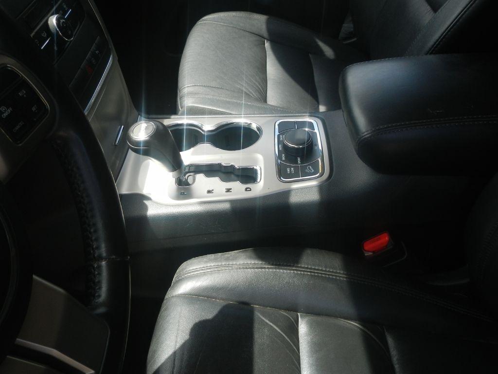 Jeep Grand Cherokee Limited 4WD 2011