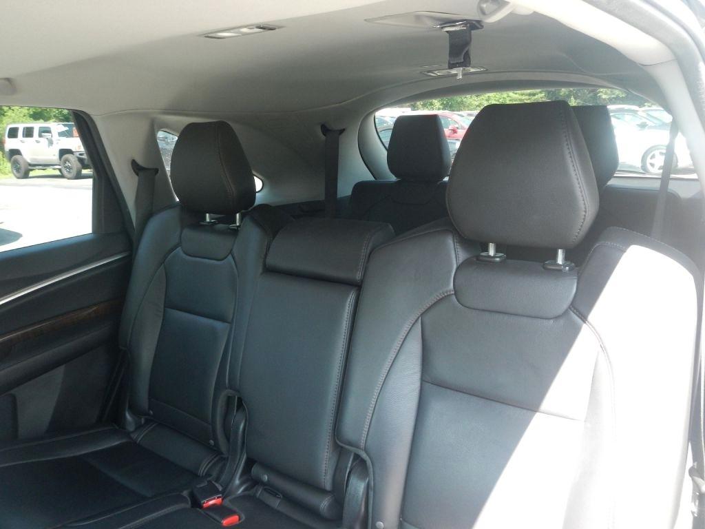 Acura MDX SH-AWD 9-Spd AT 2017