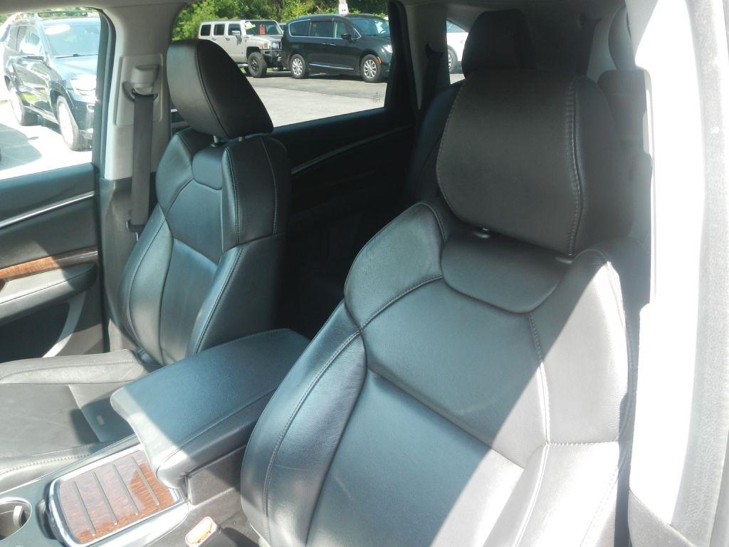 Acura MDX SH-AWD 9-Spd AT 2017