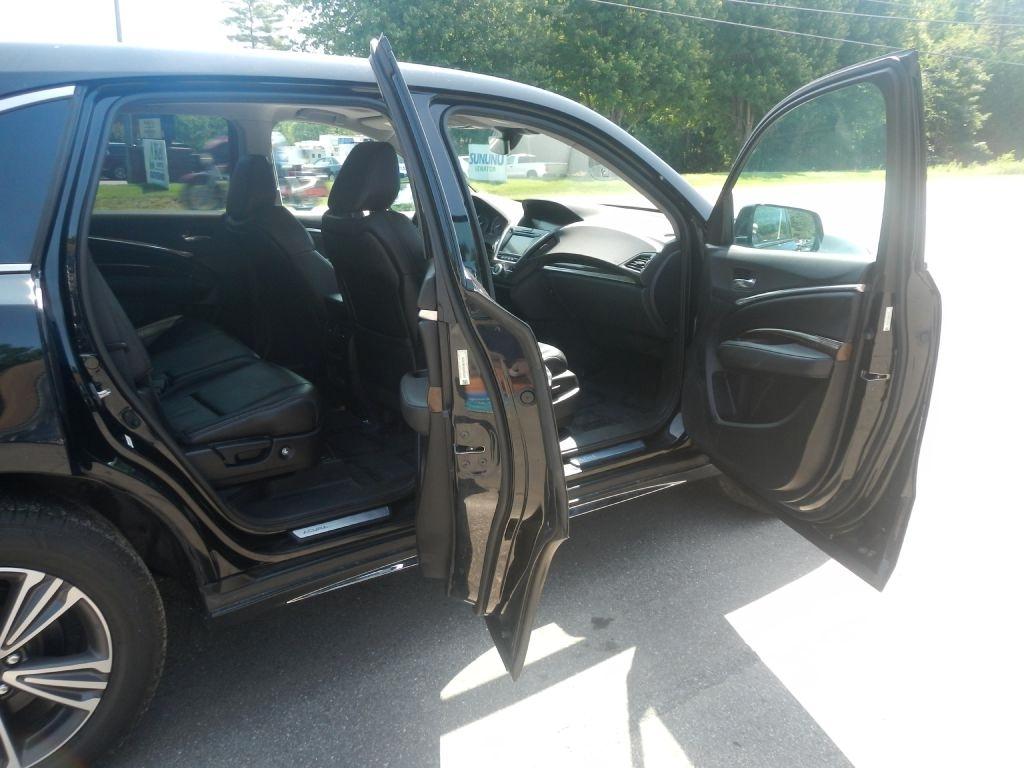 Acura MDX SH-AWD 9-Spd AT 2017