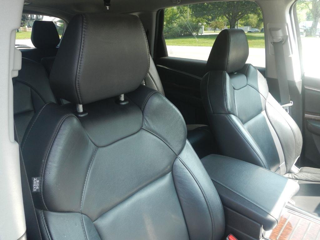 Acura MDX SH-AWD 9-Spd AT 2017