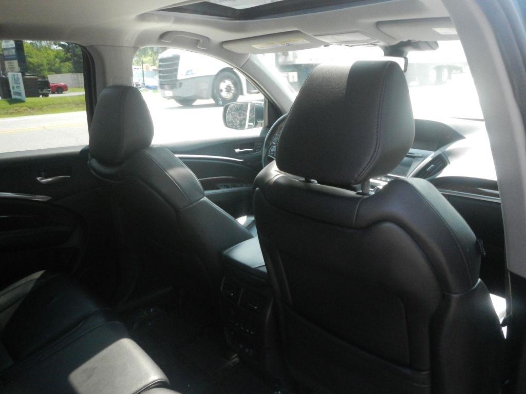 Acura MDX SH-AWD 9-Spd AT 2017