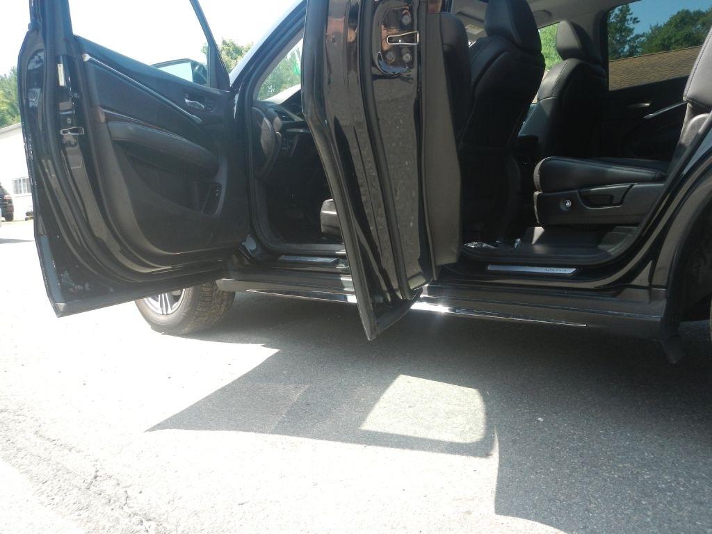 Acura MDX SH-AWD 9-Spd AT 2017