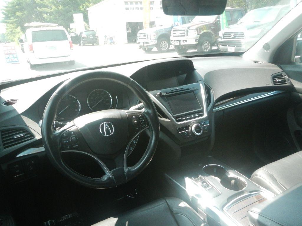 Acura MDX SH-AWD 9-Spd AT 2017