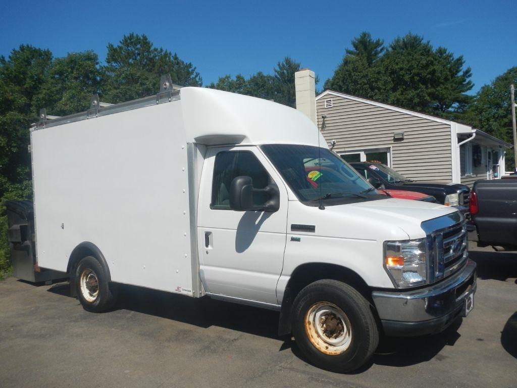 2012 Ford Econoline E-350 Super Duty