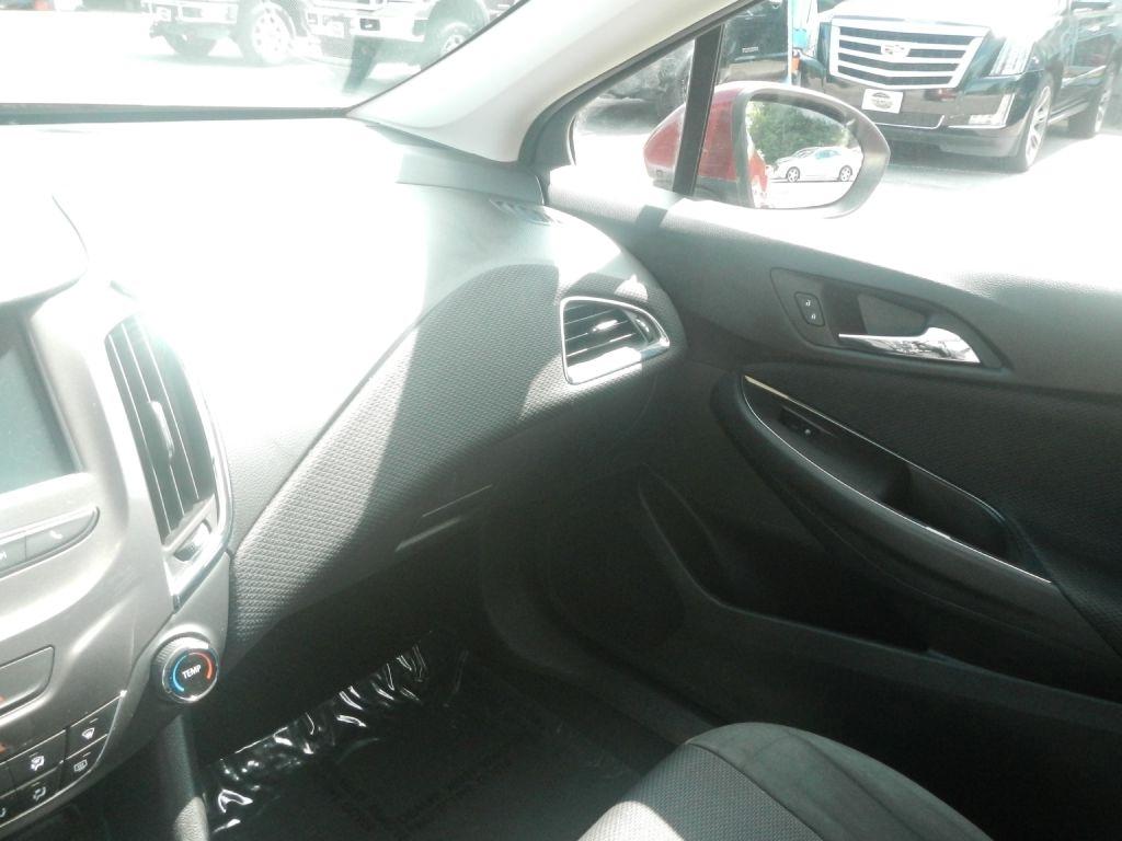 Chevrolet Cruze LT Auto 2017