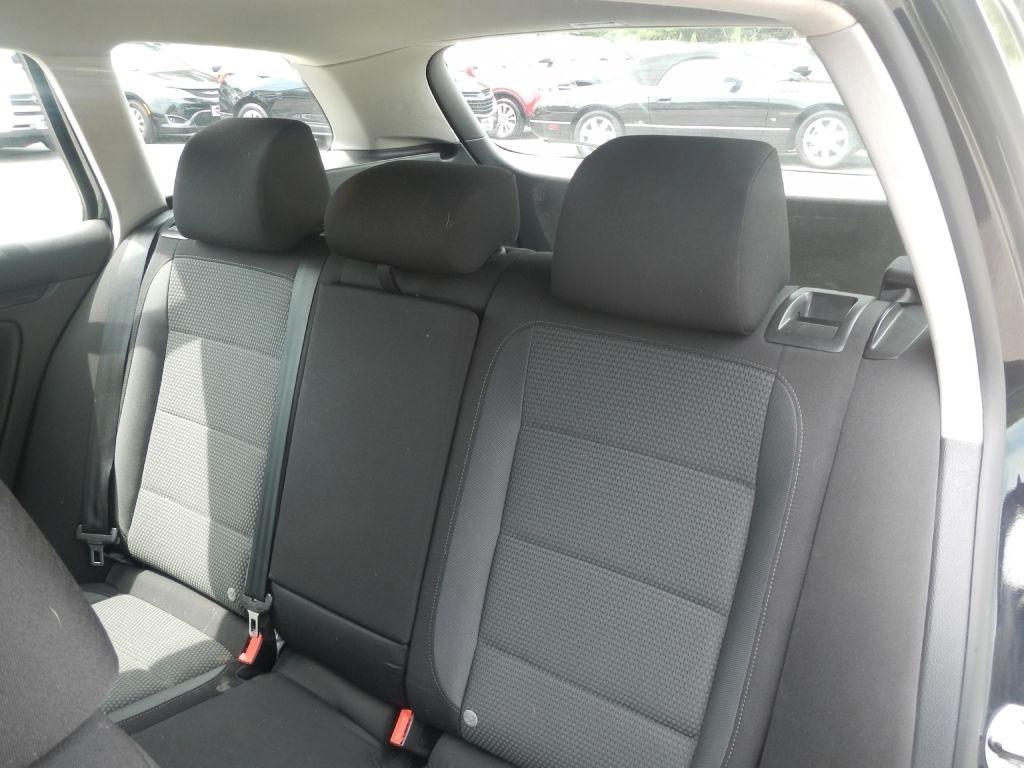Volkswagen Jetta SportWagen 2.5L SE PZEV 2014