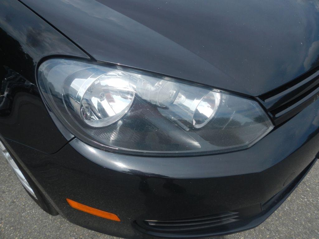 Volkswagen Jetta SportWagen 2.5L SE PZEV 2014